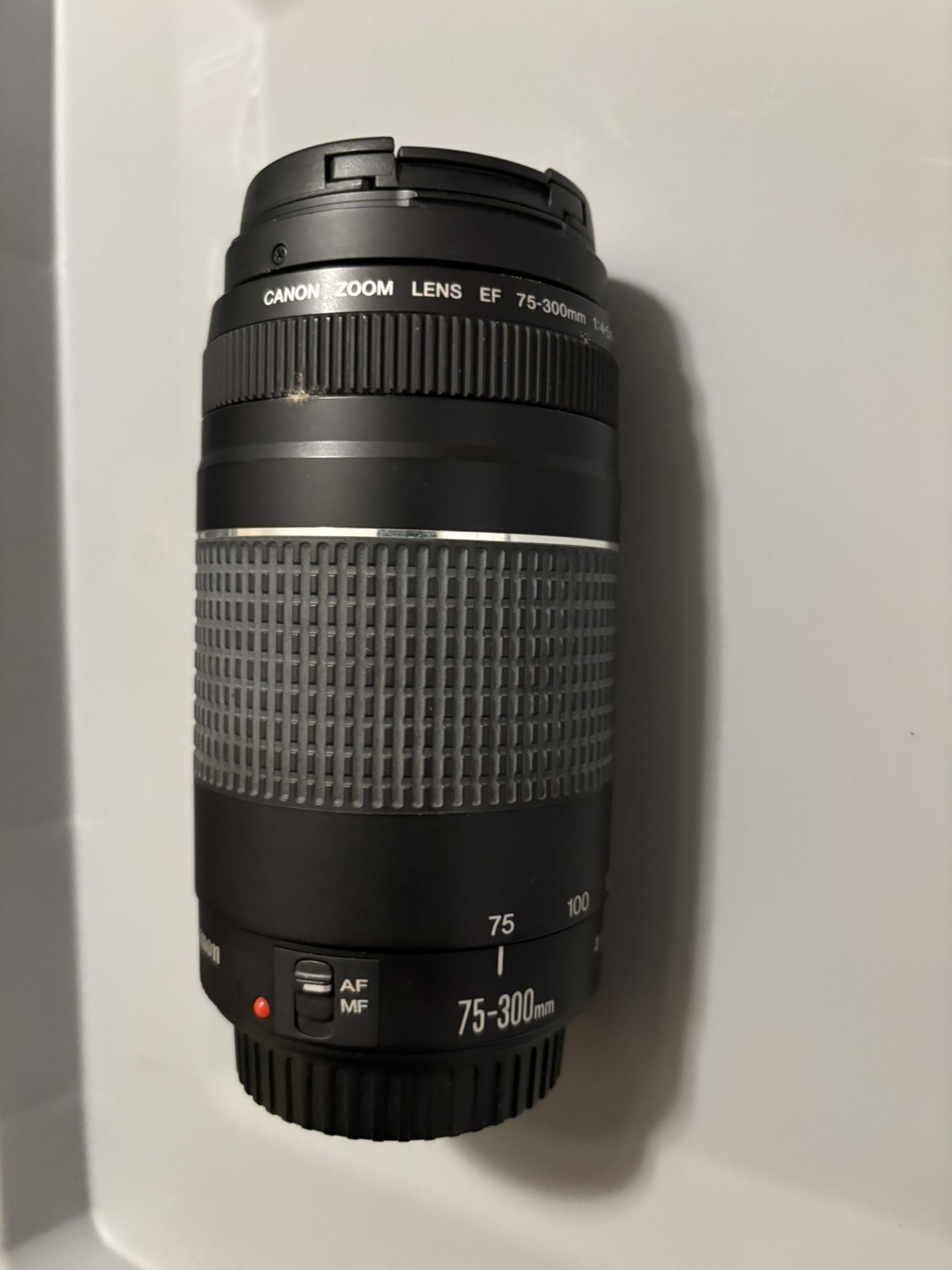 Canon Zoom Lens EF 75-300mm