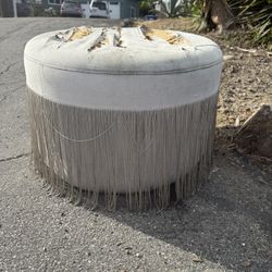 Ottoman - Outdoor FREE