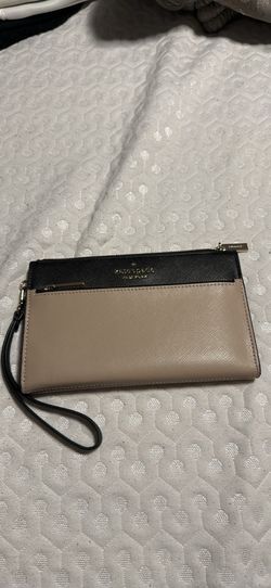 Kate spade wristlet