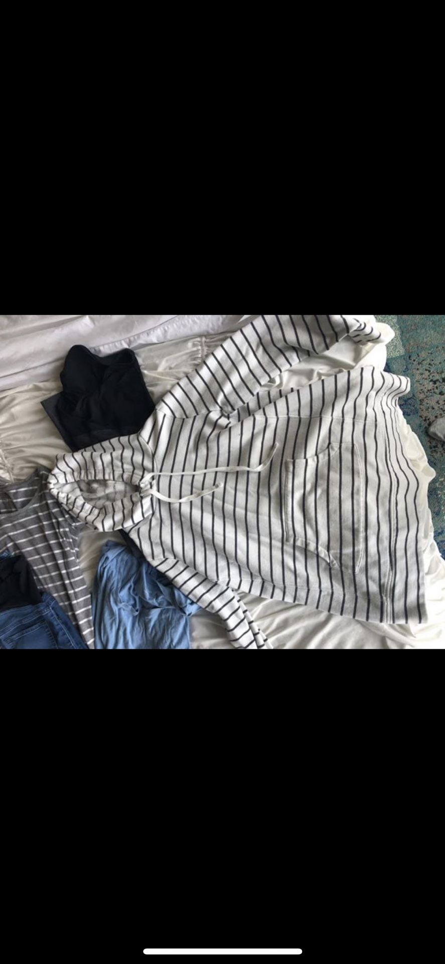 Used Small/Medium maternity clothes