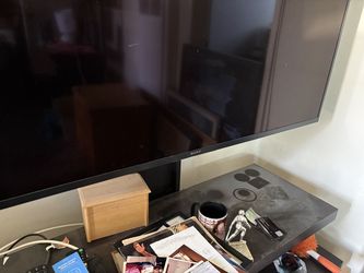 48" TV (SONY)