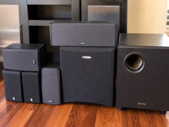 Home Theater Speaker Bundle / Surround Sound Setup