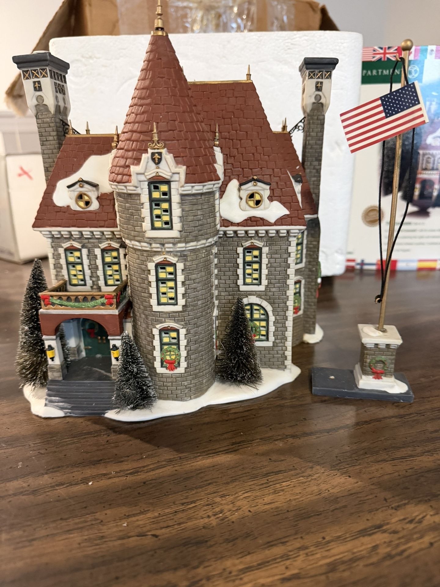 Dept 56 Consulate