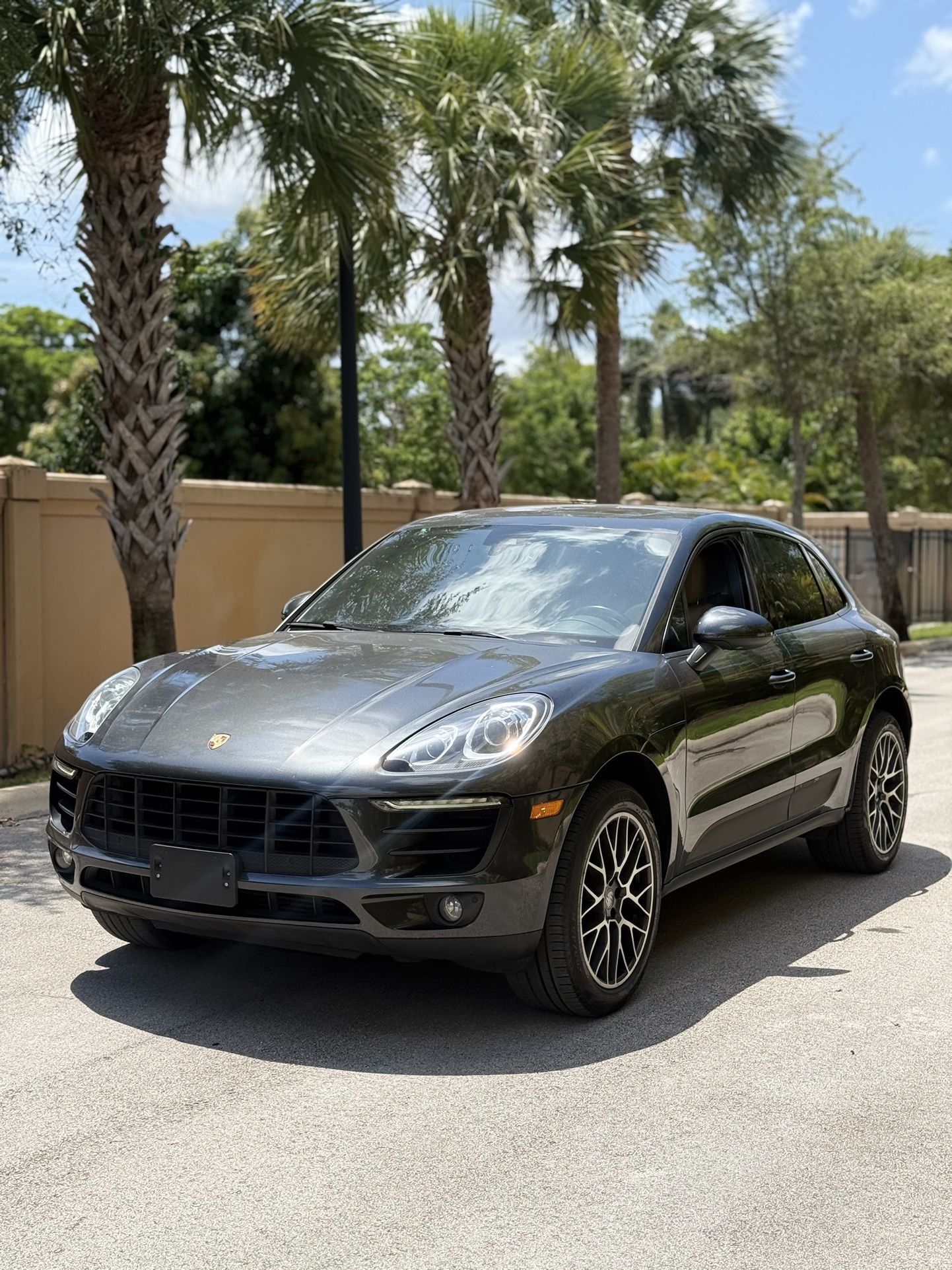 2017 Porsche Macan