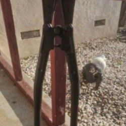 30 Inch Milwaukee Bolt Cutters 