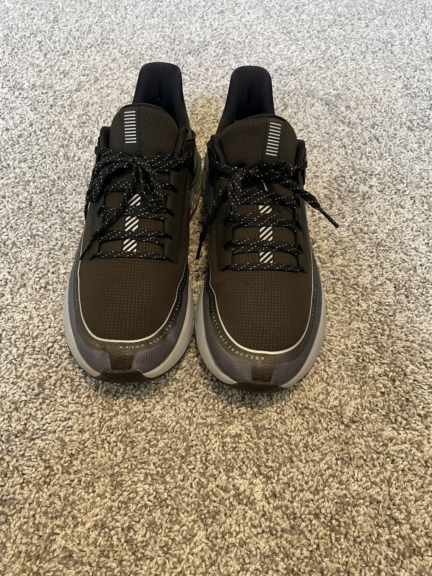 Nike Zoom WinFlo 6 Shield Reflect Silver Black Mens Sneaker Sz 10.5 BQ3190-001