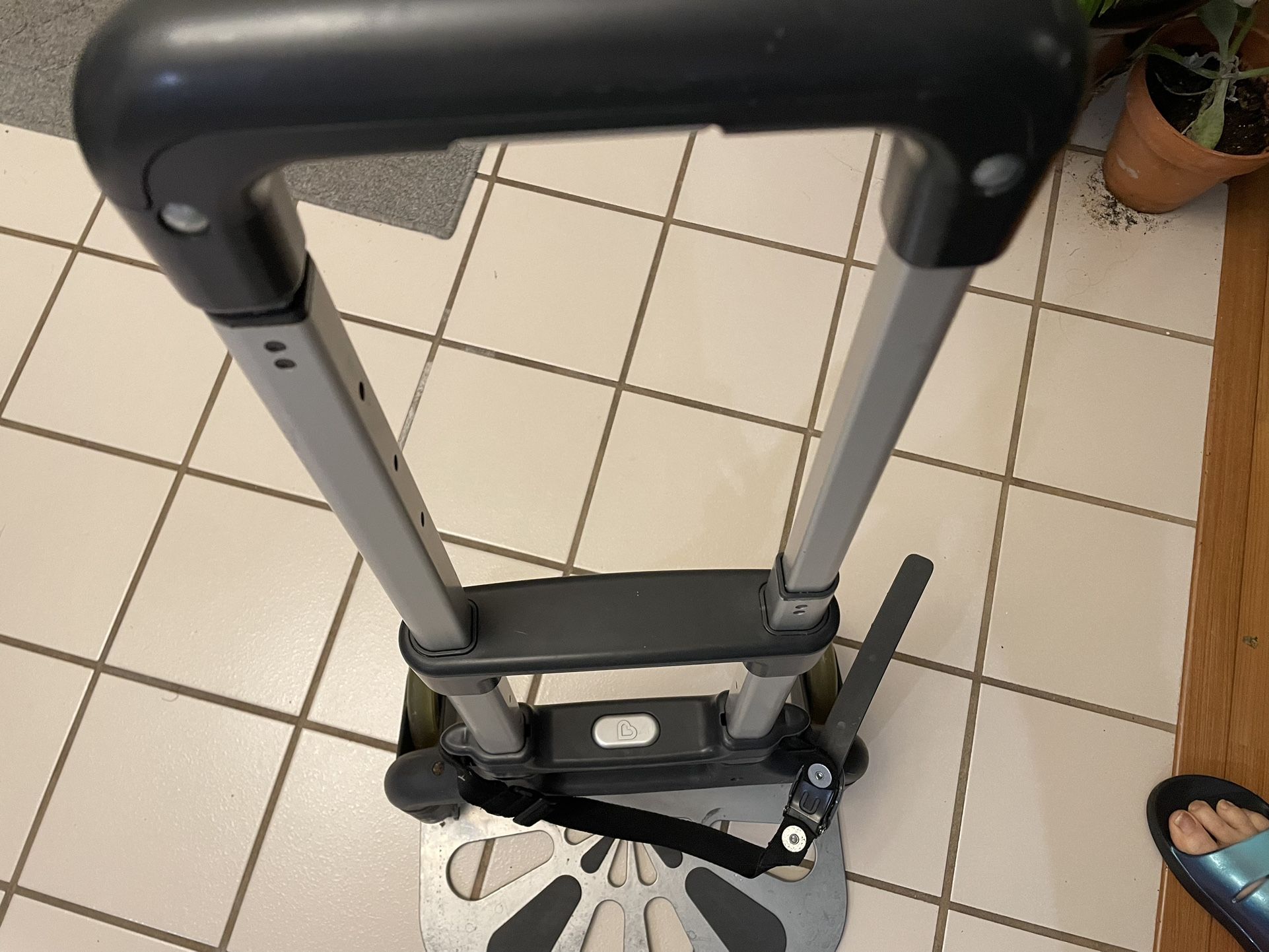 Brica Smart Move Car Seat Travel Cart, Airport Transporter for Sale in