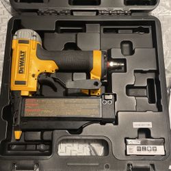 Dewalt Nail gun 23”