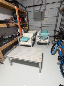 Patio furniture table 2 seats love couch 🛋️