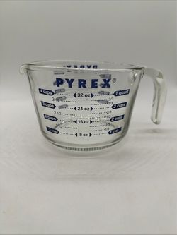 Pyrex 4-Cup and 1 Cup Glass Measuring Cup