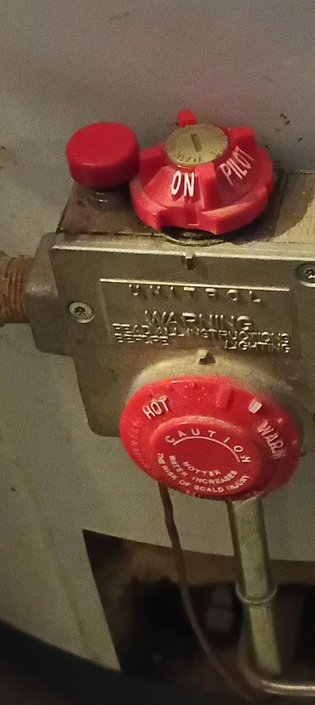 Barely New Water Heater Uses Gas $150