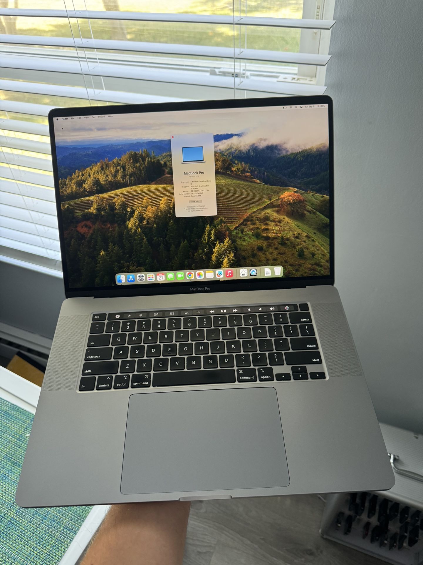 Apple MacBook Pro 2019 16” 32GB Ram 500GB Storage