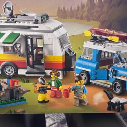 New LEGO Caravan Holiday Camper Holiday 