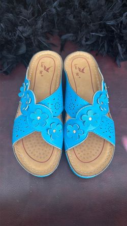 Lounge slides size 43