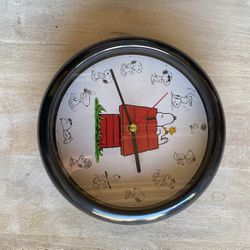 SNOOPY CLOCK