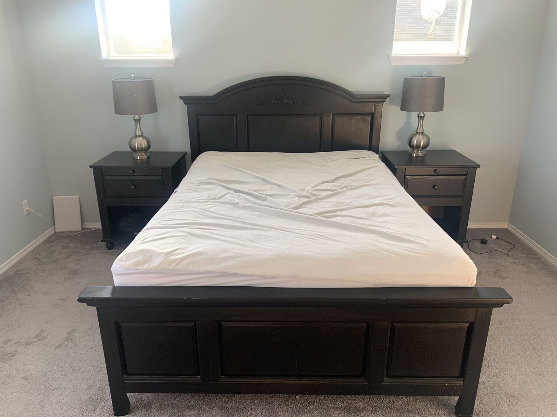 Queen Size Bed Frame and Ikea Nightstands