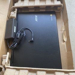 Acer Flagship C810 13.3″ Premium Chromebook – NVIDIA Tegra K1 up to 2.1GH.z, 4GB RAM, 16GB SSD, WiFi, HDMI, Bluetooth, USB 3.0, Webcam, Stereo Speaker