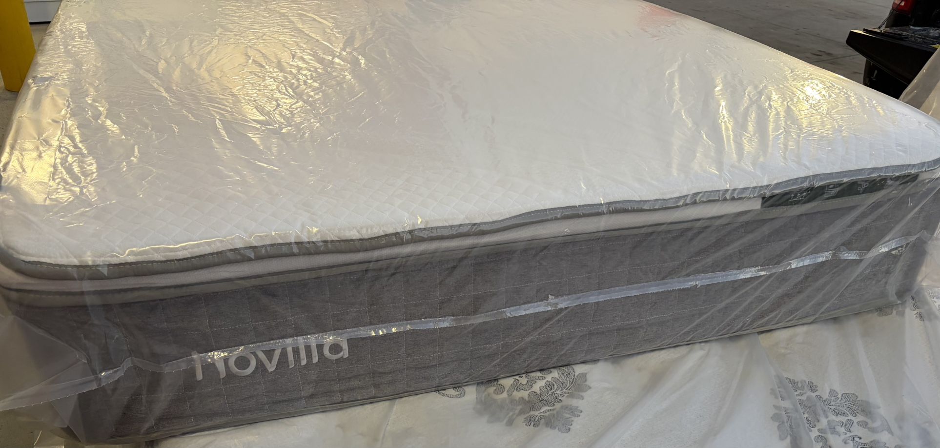 Queen Hybrid Brand New