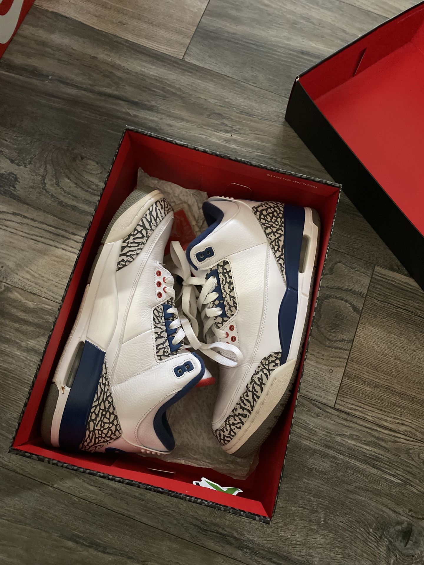 Jordan 3 True Blue
