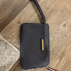 tommy hilfiger mini purse 