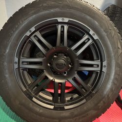 Bridgestone Snow Tires On 20” Rims 275/60R20 115R Blizzak 