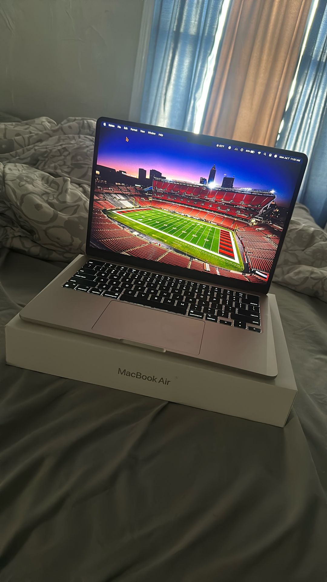 13-MacBook Air with Apple M3 chip