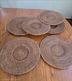 Eight, 8 thick beautiful wicker place mats