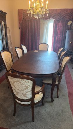 Dining table set