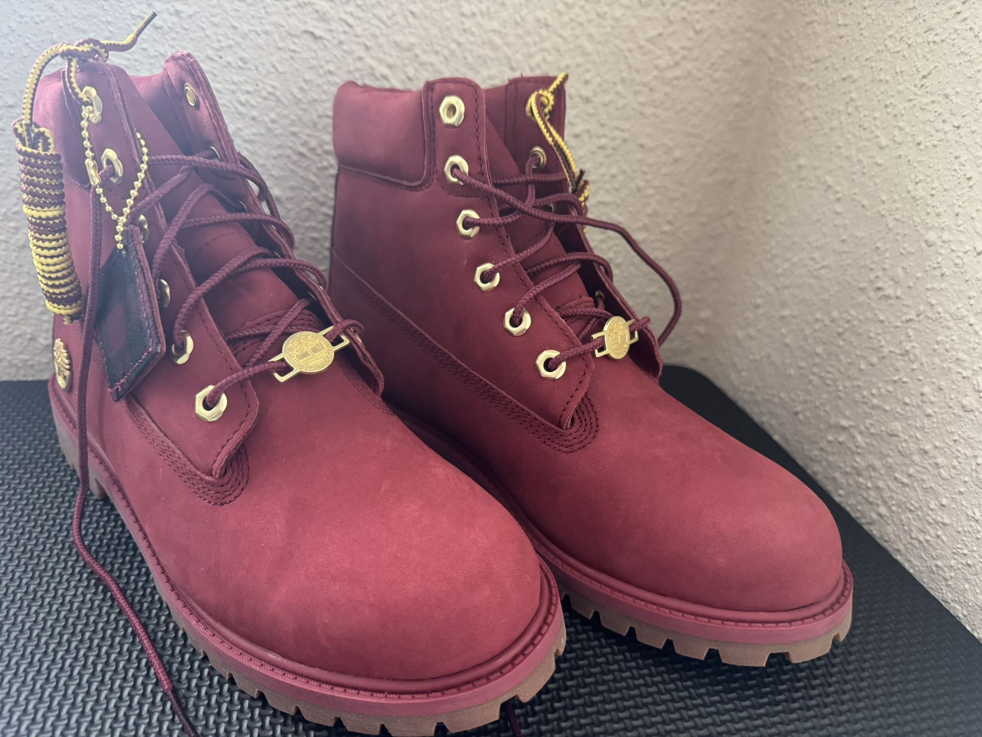 Red Timberlands Boots Size 6.5 Boys