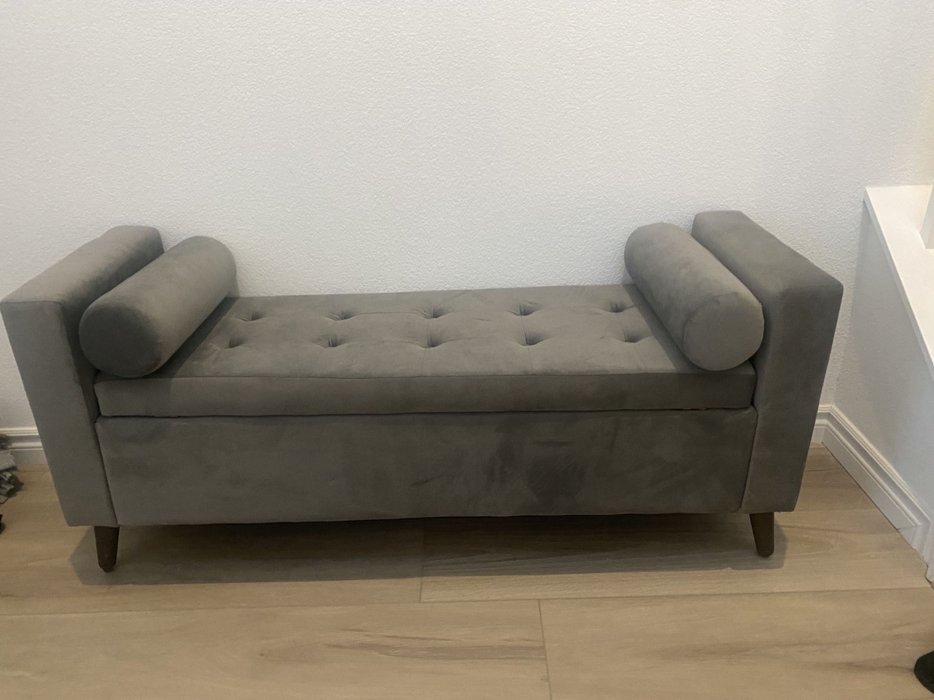 Modern Pretty New Furniture And Decor For Sale!