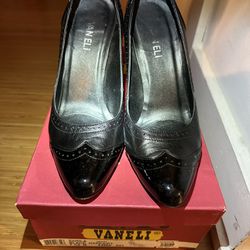 Vaneli 7.5 Black Heels