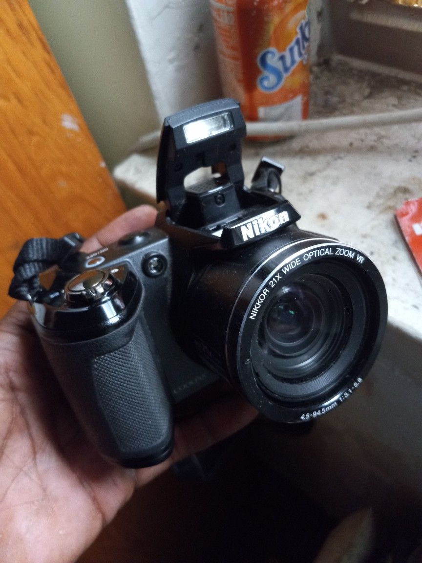 Nikon Coolpix L120
