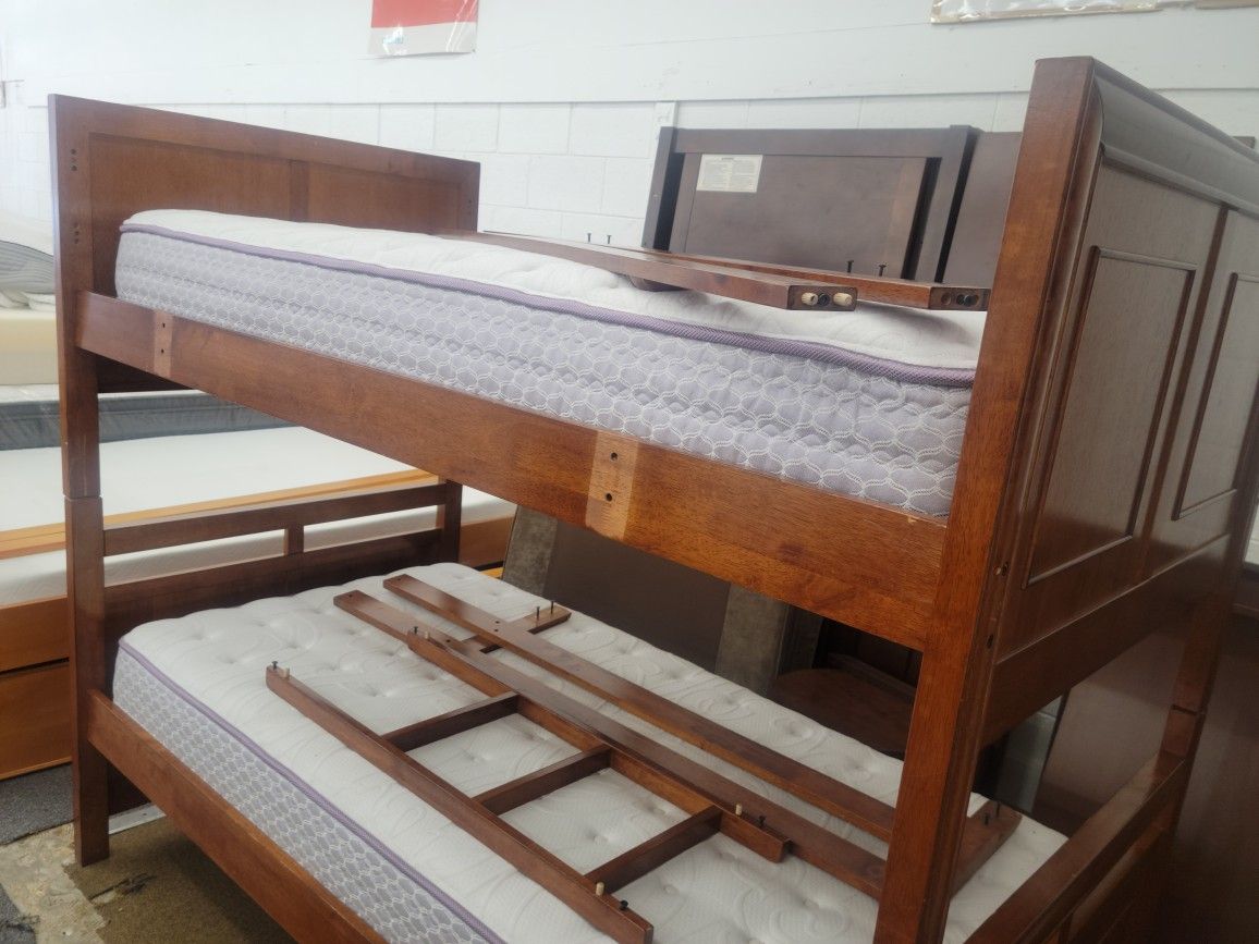 🎈🎈🎈BUNK BED WITH MATTRESS 🎈🎈