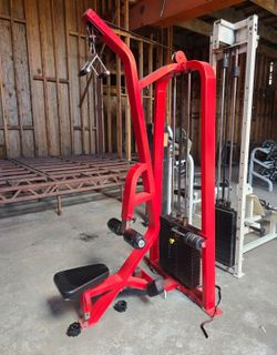 Hoist lat pull down commercial gym equipment exercise fitness weight machine