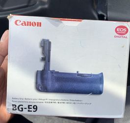 Canon Battery Grip BG-E9