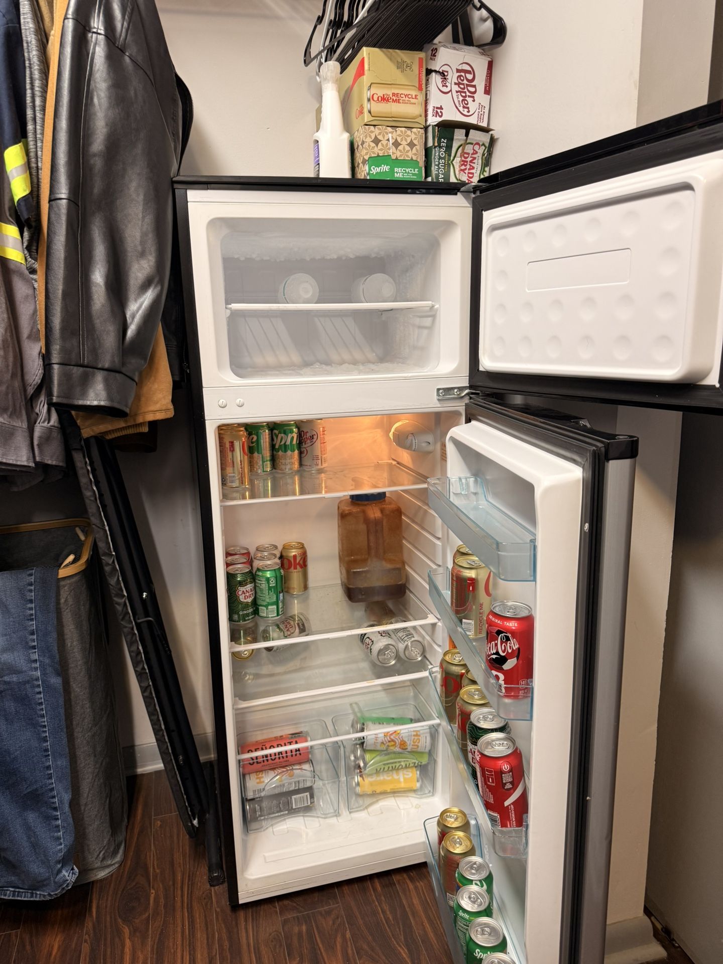 Mini Studio Fridge
