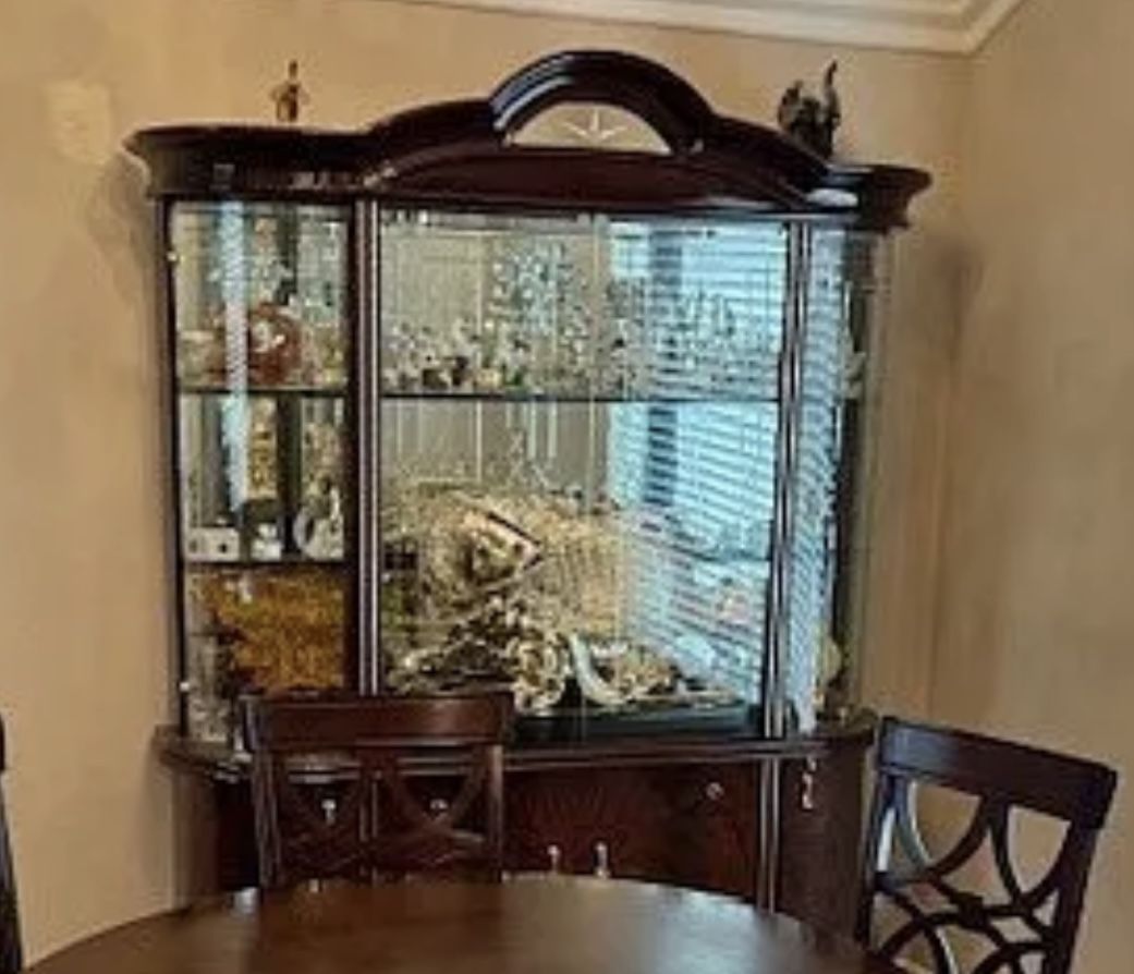 Elegant Corner China/Curio Display Cabinet-Solid Wood & Glass-Great Condition