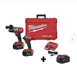 Milwaukee Impacts And Fast Charger 