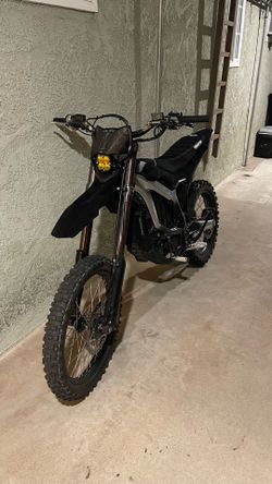 2024 Surron Ultra Bee