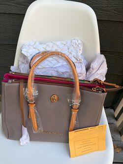 Dooney and Bourke