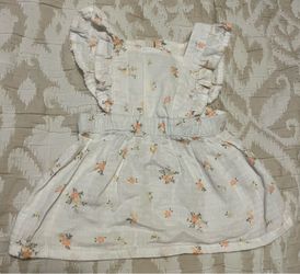 Babygirl outfit (6-9 months)