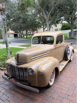 1946 Ford pickup