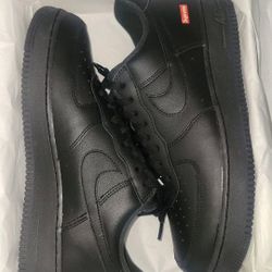 Air Force 1 Low Supreme Black