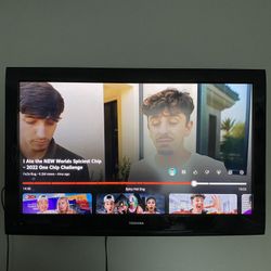 40” Toshiba LED