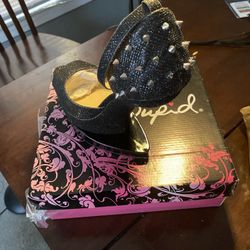 Heelless Wedge Size 10 