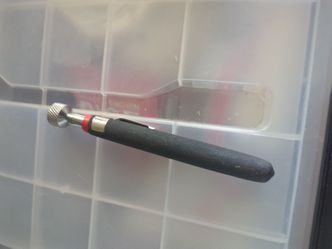 Extendable magnet