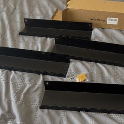 4ct Set Scallop Trim Floating Black Metal Shelves (new, never used)