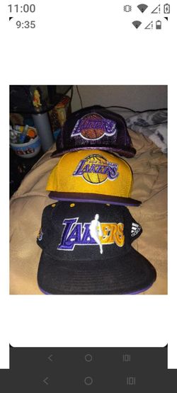 Laker' caps