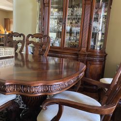 Offer up dining set sale