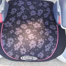 Booster Seat $18 Pick Up Only Bonanza and Lamb 